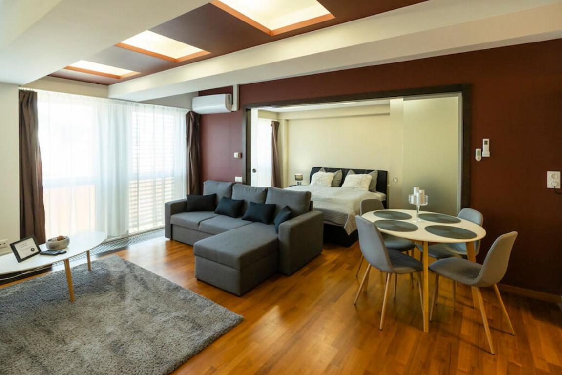 Klapka-Lak Apartman Eger Esterno foto
