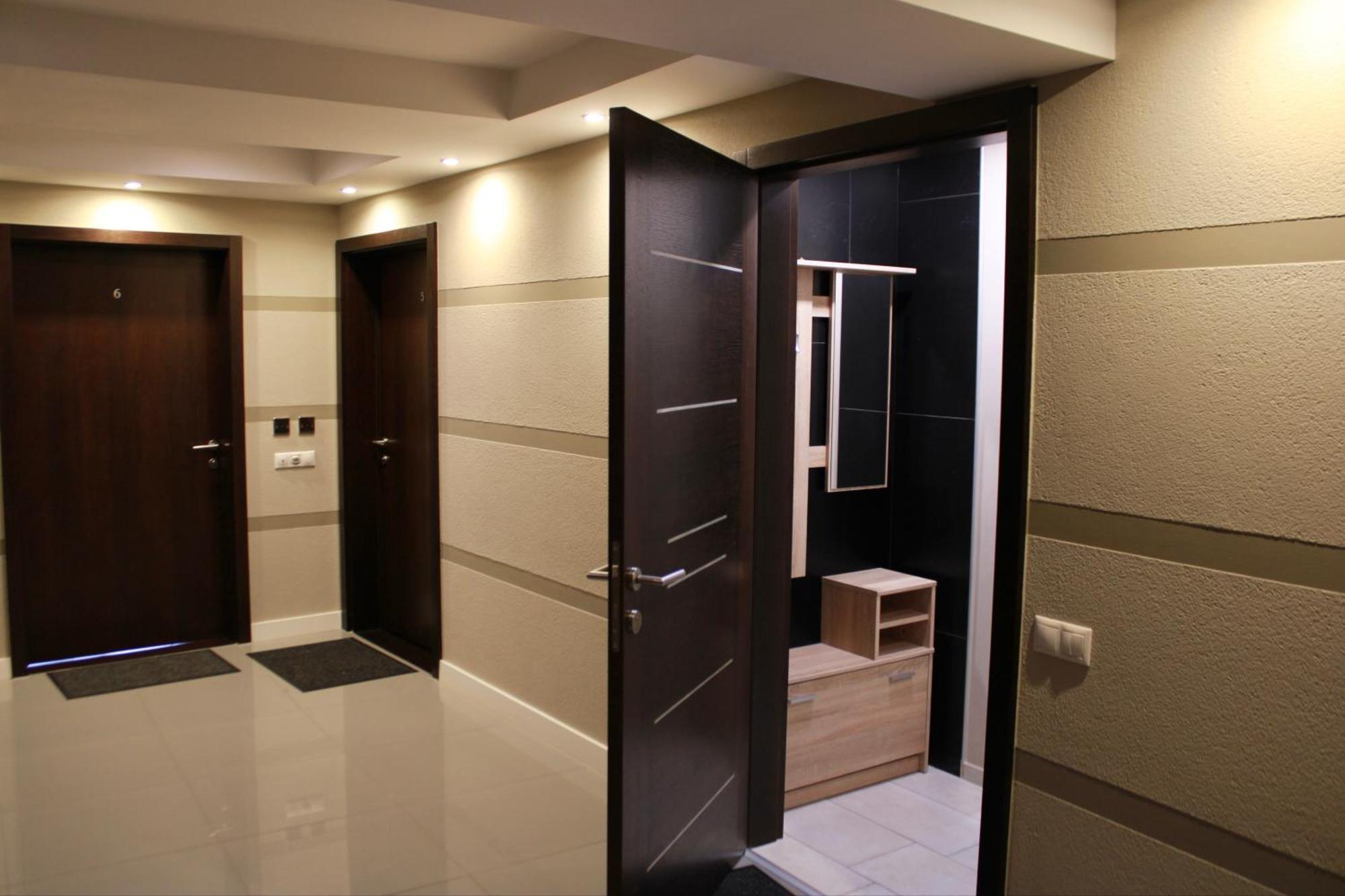 Klapka-Lak Apartman Eger Esterno foto