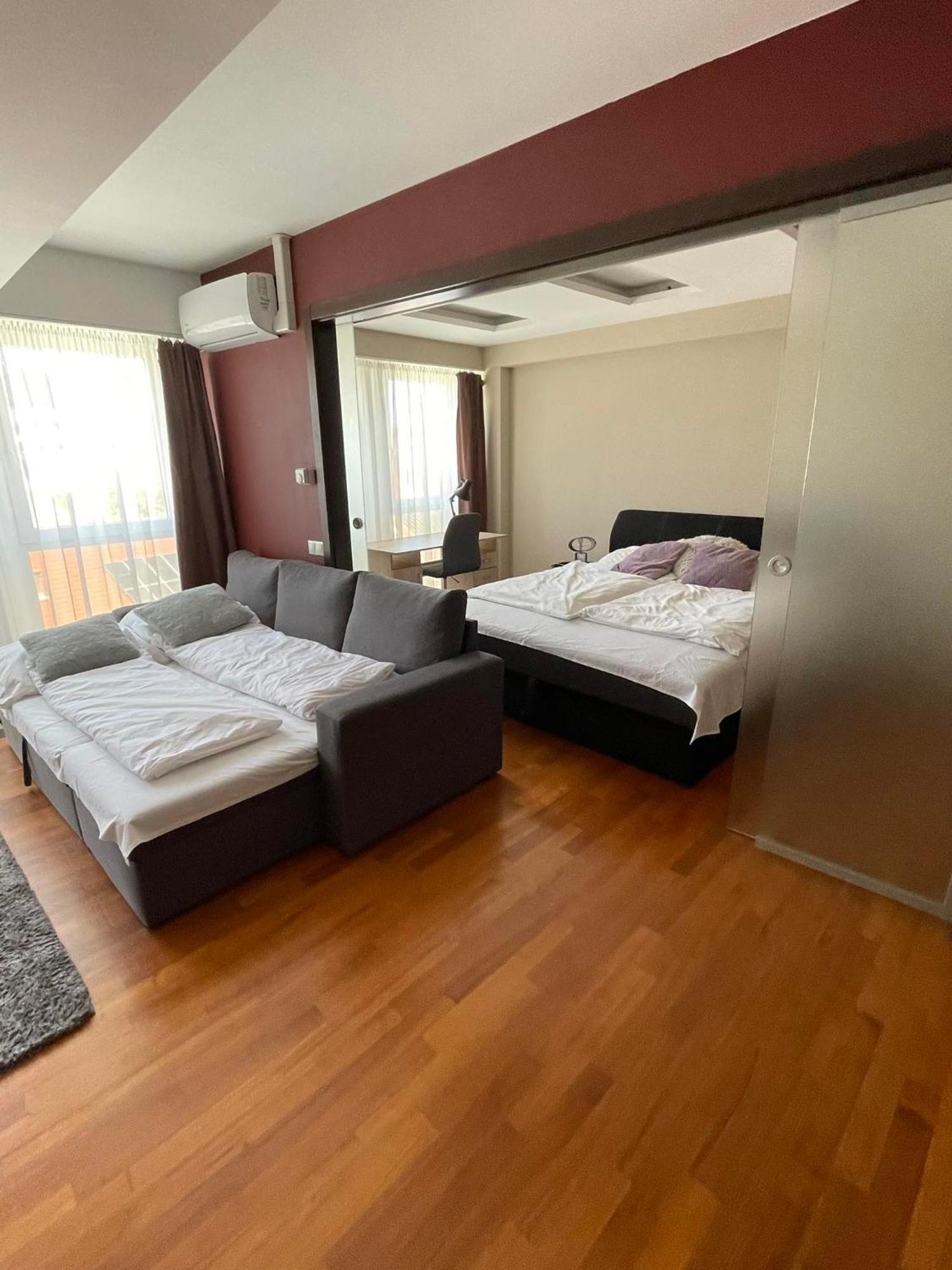 Klapka-Lak Apartman Eger Esterno foto